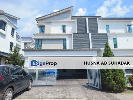 (NICE RENOVATED) Huge 3 Storey Semi Detached Seksyen 27, Shah Alam, Selangor, Shah Alam