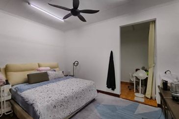 (EXTRA LAND)(FACING OPEN) 2 Storey Superlink Putra Indah Seksyen 9, Putra Heights