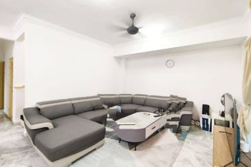 (EXTRA LAND)(FACING OPEN) 2 Storey Superlink Putra Indah Seksyen 9, Putra Heights