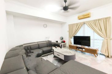 (EXTRA LAND)(FACING OPEN) 2 Storey Superlink Putra Indah Seksyen 9, Putra Heights