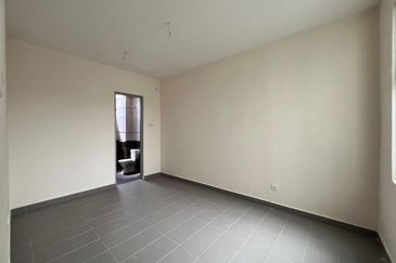 (PRIME LOCATION) Huge 3 Storey Superlink, Taman Ukay Tropika Ukay Perdana Ulu Klang, Ampang