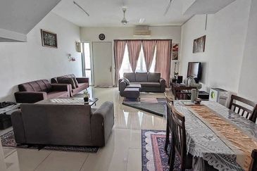 (GATED GUARDED) 2 Storey Terrace Acacia Park Bandar Tasik Puteri Rawang 