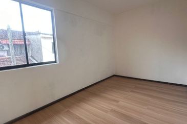 Renovated Double Storey Low Medium Cost Kluang Barat