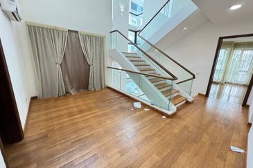 (GATED GUARDED) 3 Storey Bungalow @ Casabella, Kota Damansara PJ