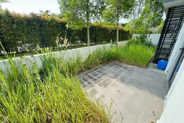 (GATED GUARDED) 2 Storey Semi D @ Tropicana Aman, Telok Panglima Garang