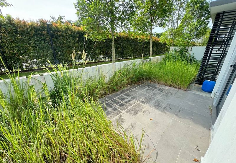 (GATED GUARDED) 2 Storey Semi D @ Tropicana Aman, Telok Panglima Garang