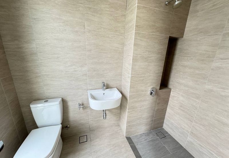 (GATED GUARDED) 2 Storey Semi D @ Tropicana Aman, Telok Panglima Garang