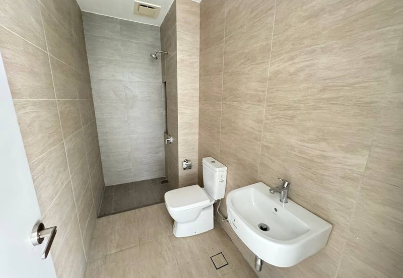 (GATED GUARDED) 2 Storey Semi D @ Tropicana Aman, Telok Panglima Garang