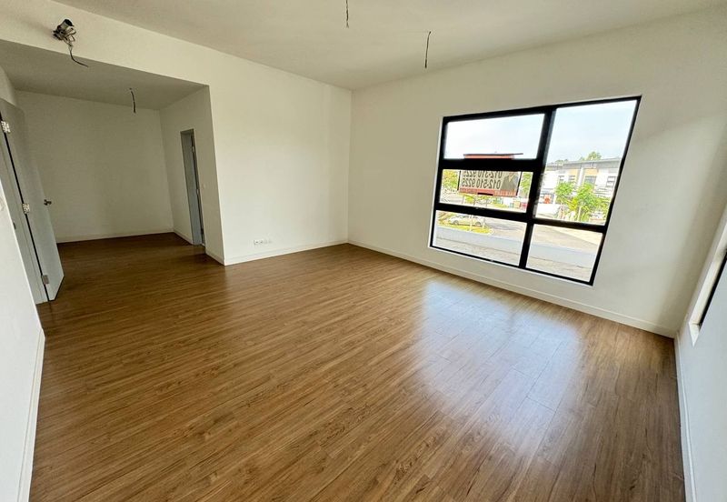 (GATED GUARDED) 2 Storey Semi D @ Tropicana Aman, Telok Panglima Garang