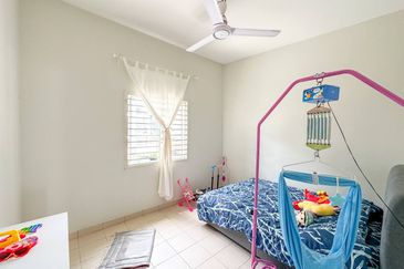 (LEVEL 1) Renovated Embun Residence Taman Puncak Saujana, Kajang