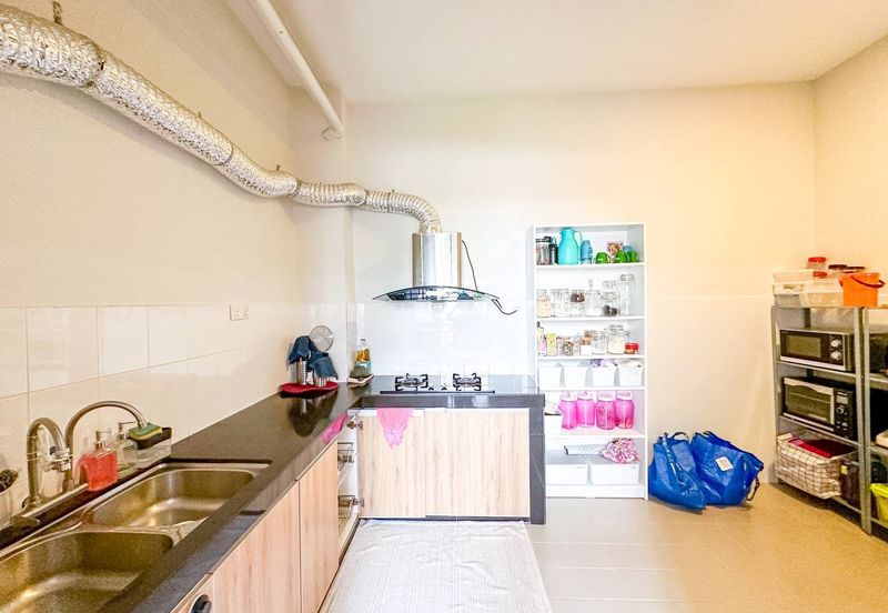 (LEVEL 1) Renovated Embun Residence Taman Puncak Saujana, Kajang