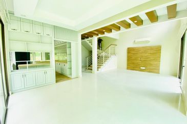 (FREEHOLD) 3 Storey SEMI-D Riverview, Kemensah, Taman Melawati 