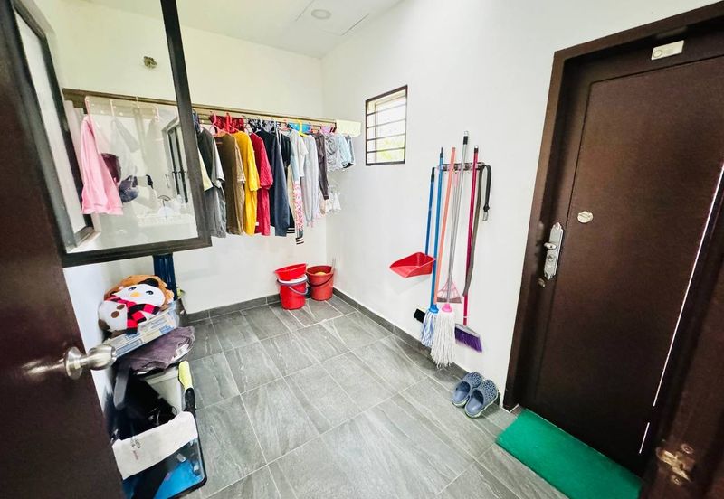 FULLY RENOVATED 2 Storey Taman Desa Bukit Nilam, Meru Klang