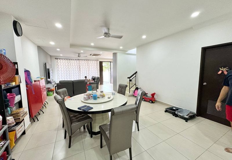 FULLY RENOVATED 2 Storey Taman Desa Bukit Nilam, Meru Klang