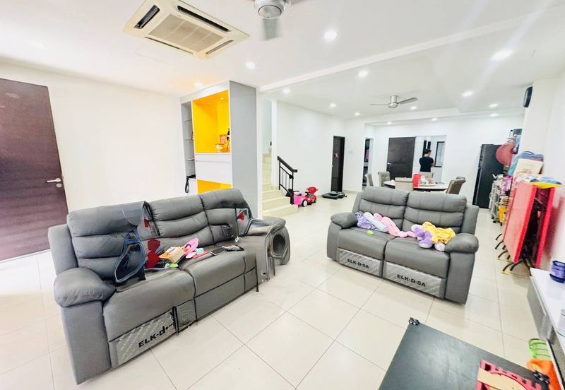 FULLY RENOVATED 2 Storey Taman Desa Bukit Nilam, Meru Klang