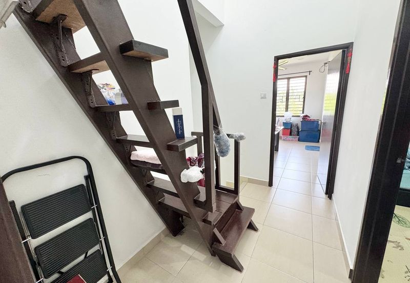 FULLY RENOVATED 2 Storey Taman Desa Bukit Nilam, Meru Klang