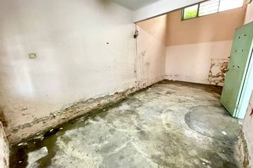 (CORNER LOT) Single Storey Taman Rambai Indah, Jenjarom