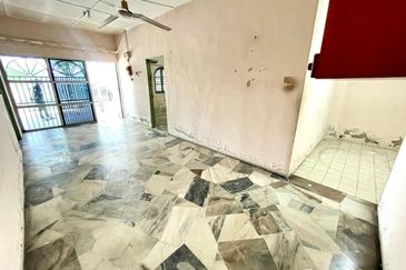 (CORNER LOT) Single Storey Taman Rambai Indah, Jenjarom