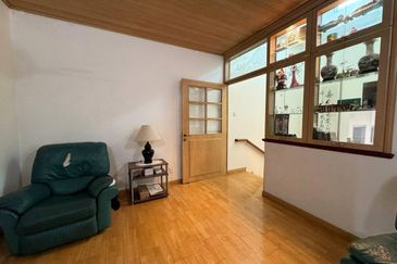 (FACING OPEN) Corner Lot 2 Storey Semi Detached Jalan Kubah, Bukit Jelutong