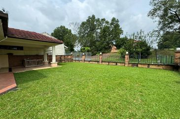 (FACING OPEN) Corner Lot 2 Storey Semi Detached Jalan Kubah, Bukit Jelutong