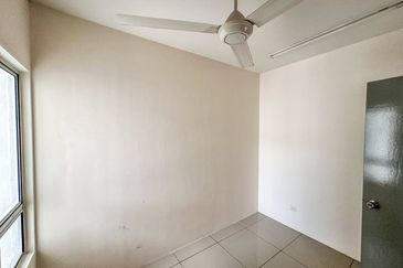 (WELL KEPT UNIT) 2 Storey Irama Perdana LBS Alam Perdana, Puncak Alam 
