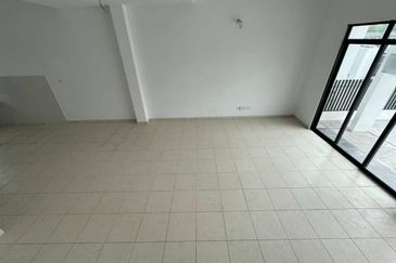 (GATED GUARDED) Brand New 2 Storey Terrace Myra Alam, Puncak Alam 