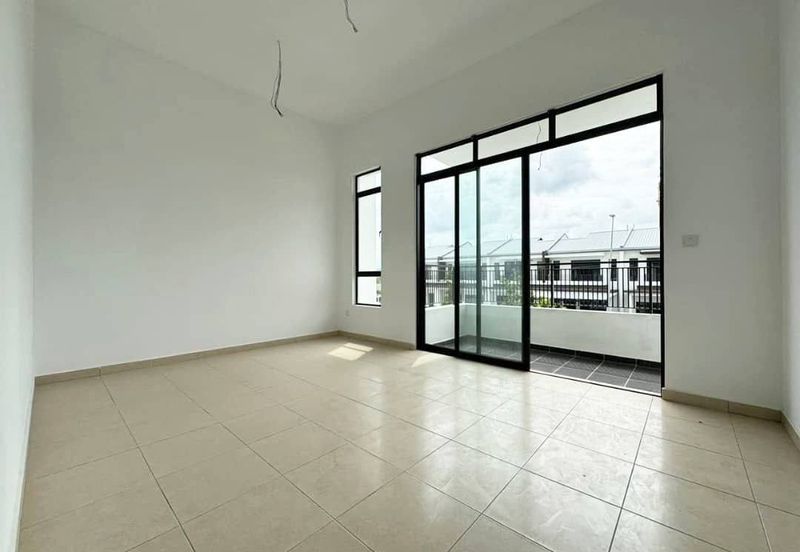 (GATED GUARDED) Brand New 2 Storey Terrace Myra Alam, Puncak Alam 