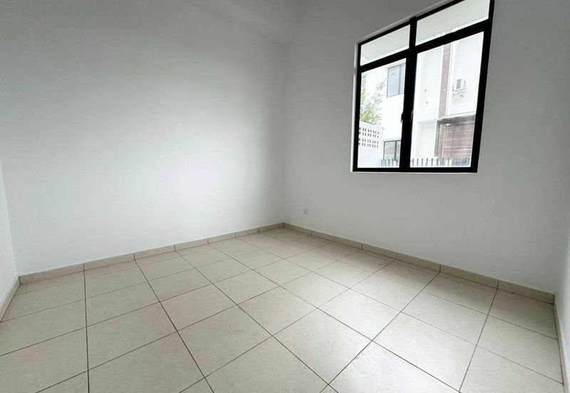 (GATED GUARDED) Brand New 2 Storey Terrace Myra Alam, Puncak Alam 