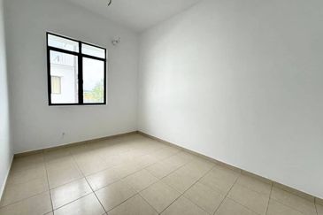 (GATED GUARDED) Brand New 2 Storey Terrace Myra Alam, Puncak Alam 