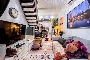 (FACING OPEN) Semi-D Double Storey, Tenderfield Eco Majestic, Semenyih