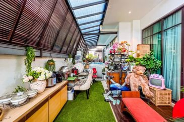 (FACING OPEN) Semi-D Double Storey, Tenderfield Eco Majestic, Semenyih