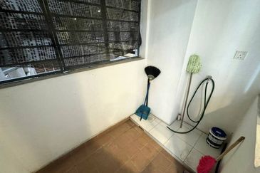 (GATED GUARDED) Penaga Condominium Taman Raintree @ Batu Caves Selangor