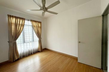 (GATED GUARDED) Penaga Condominium Taman Raintree @ Batu Caves Selangor