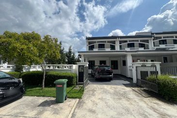 (FACING OPEN) Fully Furnished 2 Storey Endlot Cradleton @ Eco Majestic, Semenyih