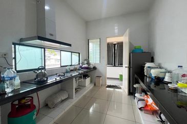 (FACING OPEN) Fully Furnished 2 Storey Endlot Cradleton @ Eco Majestic, Semenyih