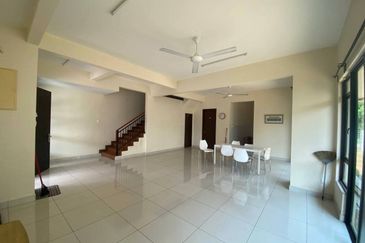 (GATED GUARDED) Well Maintained 2 Storey Semi-D Puncak Bestari, Puncak Alam