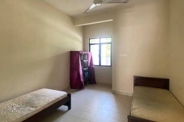 (GATED GUARDED) Well Maintained 2 Storey Semi-D Puncak Bestari, Puncak Alam