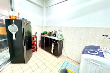 (GATED GUARDED) Kenangan View Apartment @ Taman Bukit Kenangan, Kajang