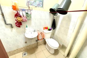 (GATED GUARDED) Kenangan View Apartment @ Taman Bukit Kenangan, Kajang