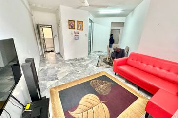 (GATED GUARDED) Kenangan View Apartment @ Taman Bukit Kenangan, Kajang