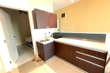 (GATED GUARDED) Vista Alam Residence Apartment, Seksyen 14, Shah Alam, Selangor