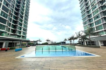 (GATED GUARDED) Vista Alam Residence Apartment, Seksyen 14, Shah Alam, Selangor