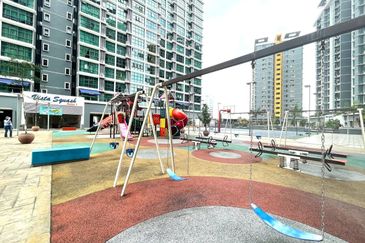 (GATED GUARDED) Vista Alam Residence Apartment, Seksyen 14, Shah Alam, Selangor