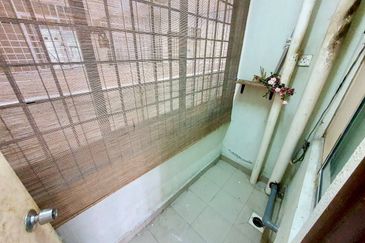 Cemara Apartment @ Taman Kajang Utama