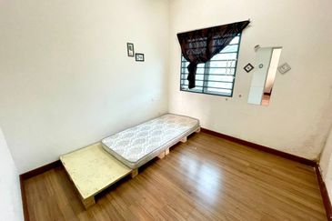 Taman Suci Bandar Ainsdale