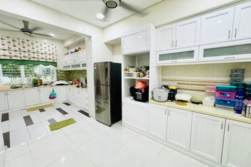 Seksyen 4, Shah Alam