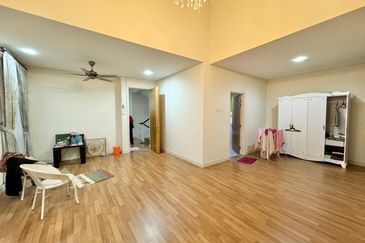 Seksyen 4, Shah Alam