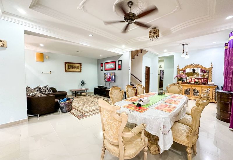 (FACING OPEN) Renovated 2.5 Storey Semi-D Taman Desa Baru 2, Koperasi Cuepacs, Cheras Selangor