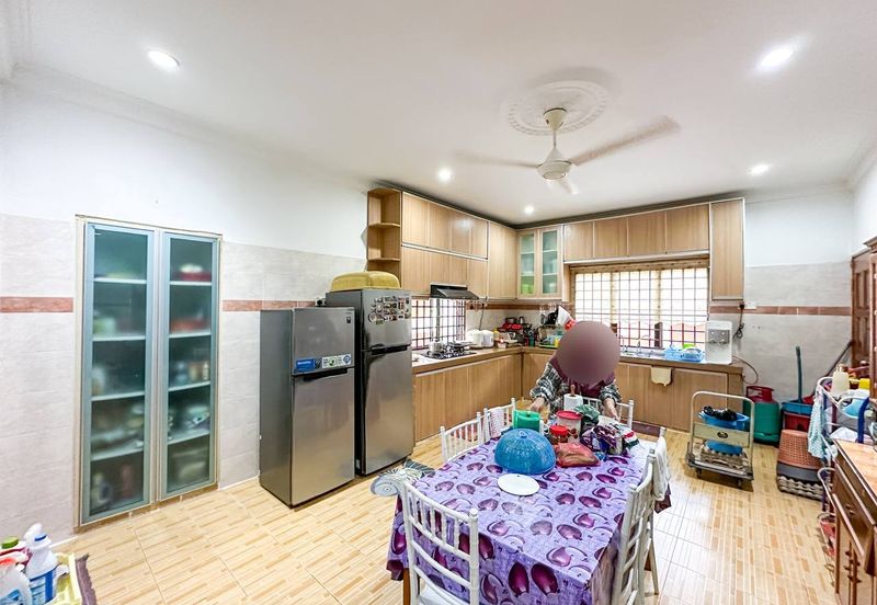 (FACING OPEN) Renovated 2.5 Storey Semi-D Taman Desa Baru 2, Koperasi Cuepacs, Cheras Selangor