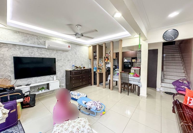 (BALCONY) Gated Guarded Renovated 3 Storey Terrace Taman Selayang Mulia 